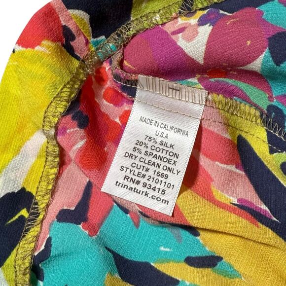 Trina Turk Silk Blend Halter Top Sleeveless Blouse Floral Print - Size Large - Picture 5 of 7